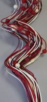 Curly ting wooden bead 80cm mix white / red