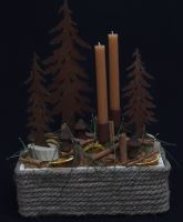 Kovový stromček - vintage, 12 x 32 cm, drevený podstavec (1)